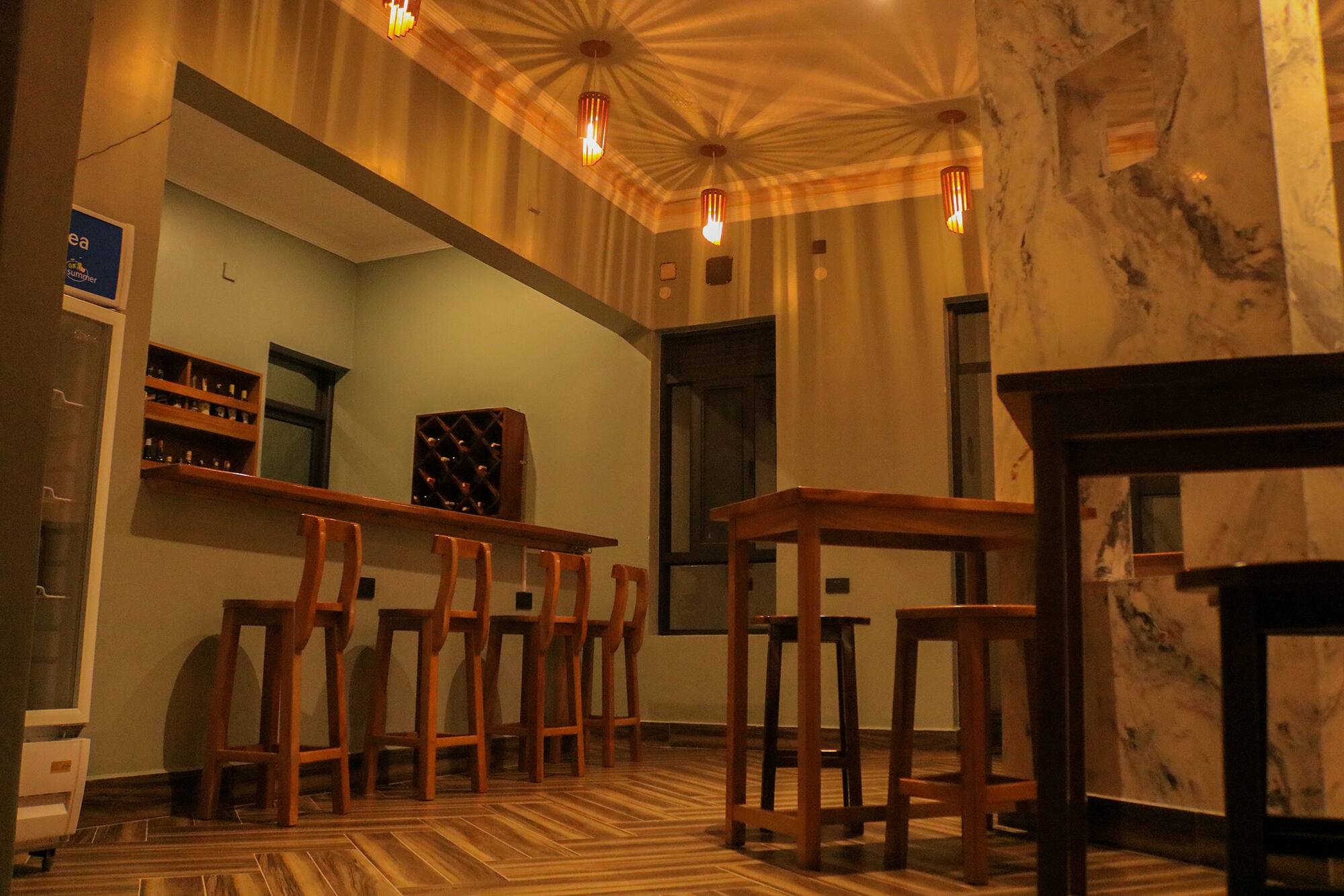 The Hati bar in the evening